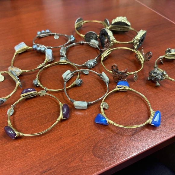 Bourbon and Bow ties bracelets - Picture 2 of 6